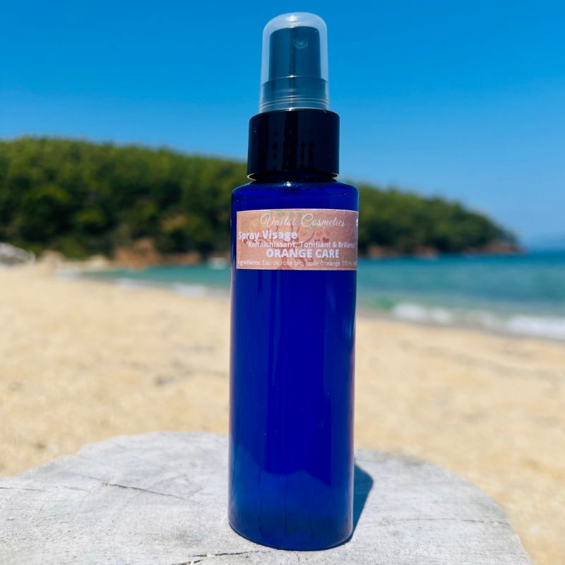 Rajeunissez votre peau avec le spray tonifiant et éclatant ORANGE CARE. Visitez notre page pour en savoir plus sur ses avantages - VAITSI COSMETICS